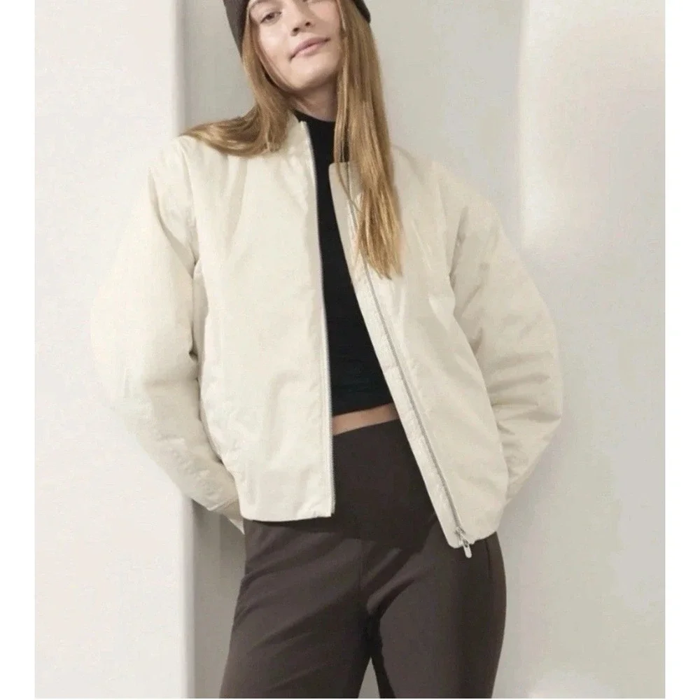 New Athleta Sateen Bomber Cream Zip‎ Jacket Women's Size Medium Coat NEW